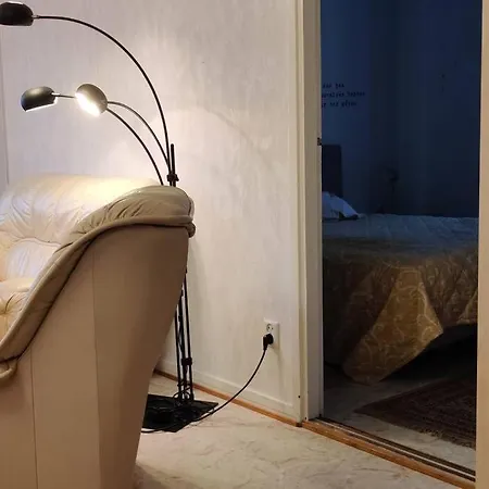 Cozy Easy-to-stay 2room 1km From Centre *